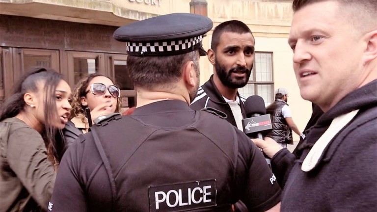 Tommy Robinson Arrest